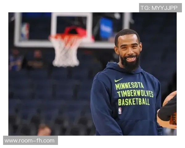 爱德华兹谈控卫角色适应强调减少失误与团队配合的重要性